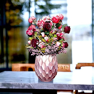 Aranjament din flori artificiale Armonie | Trandafiri si Bujori real touch | Bijuterie quartz, cristale roz fumurii | AF0131