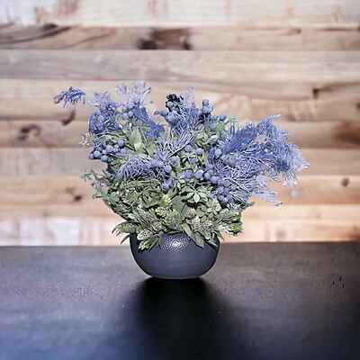 Aranjament din flori artificiale Elixir | Plante ornamentale asortate real touch | Bijuterie piatra soarelui, cristale roz | AF0057