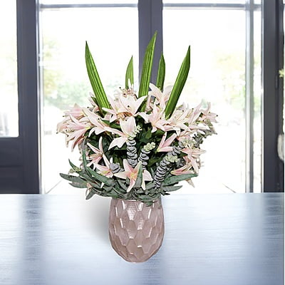 Aranjament din flori artificiale Armonie | Crini real touch | Bijuterie perla roz, cristale roz | AF0046