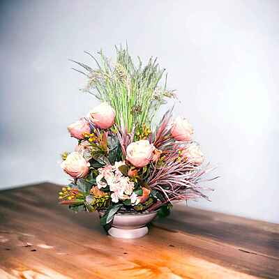 Aranjament din flori artificiale Armonie | Trandafiri real touch | Bijuterie opal roz, cristale roz | AF0076