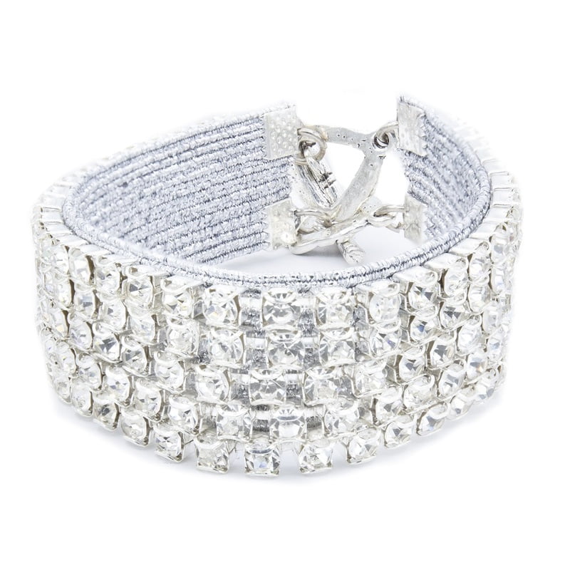 Bratara cu cinci randuri de strasuri | Pietre argintii stralucitoare | Inchizatoare toggle din metal argintie | Structura plata argentie | Handmade | BR0087 Bratara cu cinci randuri de strasuri | Pietre argintii stralucitoare | Inchizatoare toggle din metal argintie | Structura plata argentie | Handmade | BR0087