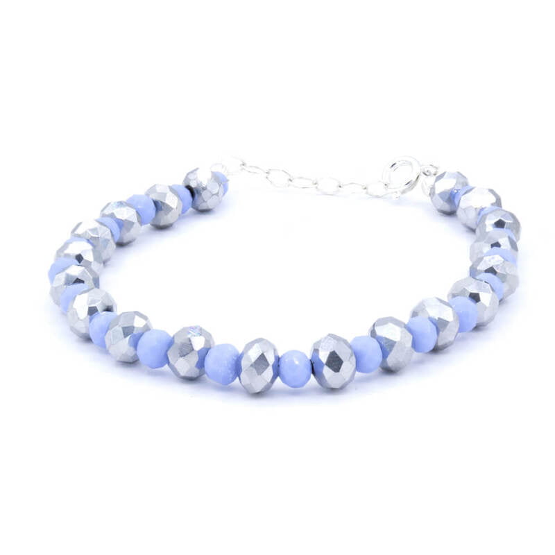 Bratara din cristale bleu si argintii | Cristale fatetate de 6 si 8mm | Inchizatoare din argint | Lant prelungitor | BR0147 Bratara din cristale bleu si argintii | Cristale fatetate de 6 si 8mm | Inchizatoare din argint | Lant prelungitor | BR0147
