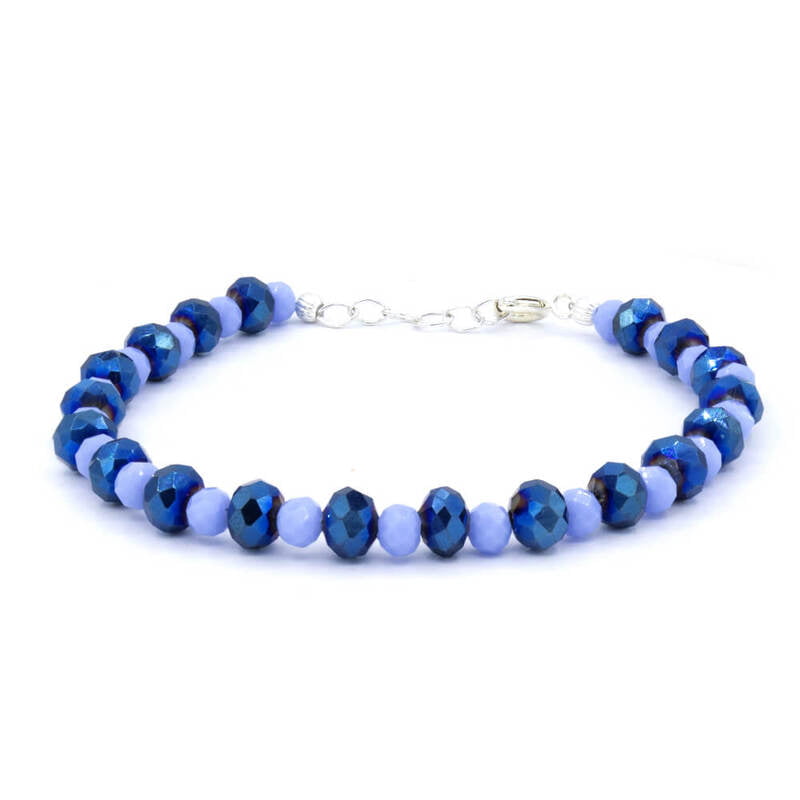 Bratara din cristale bleu si albastru metalizat | Cristale metalizate de 6mm | Inchizatoare din argint | Lant prelungitor | BR 0148 Bratara din cristale bleu si albastru metalizat | Cristale metalizate de 6mm | Inchizatoare din argint | Lant prelungitor | BR 0148