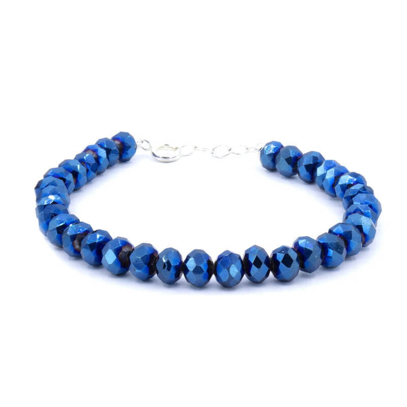 Bratara din cristale albastru metalizat | Cristale fatetate de 8mm | Inchizatoare din argint | Lant prelungitor | BR 0151 Bratara din cristale albastru metalizat | Cristale fatetate de 8mm | Inchizatoare din argint | Lant prelungitor | BR 0151