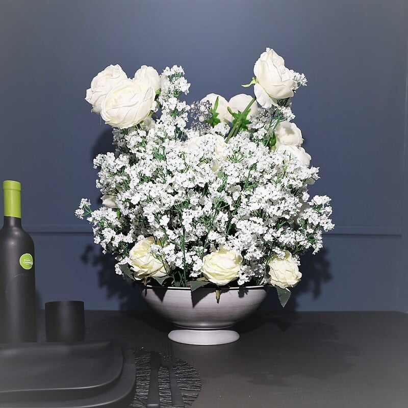 Aranjament din flori artificiale Echilibru | Trandafiri real touch | Bijuterie perla naturala,cristale gri | AF0001 Aranjament din flori artificiale Echilibru | Trandafiri real touch | Bijuterie perla naturala,cristale gri | AF0001